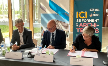 Signature d'une convention de partenariat Bordeaux Métropole - ENSEIRB-MATMECA